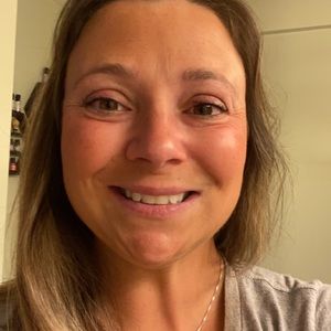 Meet your Posher, Meredith